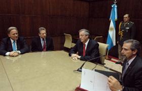 Imagen: el empresario Aldo Roggio junto a Jaime y el ex presidente Néstor Kirchner.