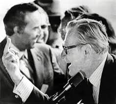 Necrologia David Rockefeller, Guerra Vietnam, Asesinato Kennedy
