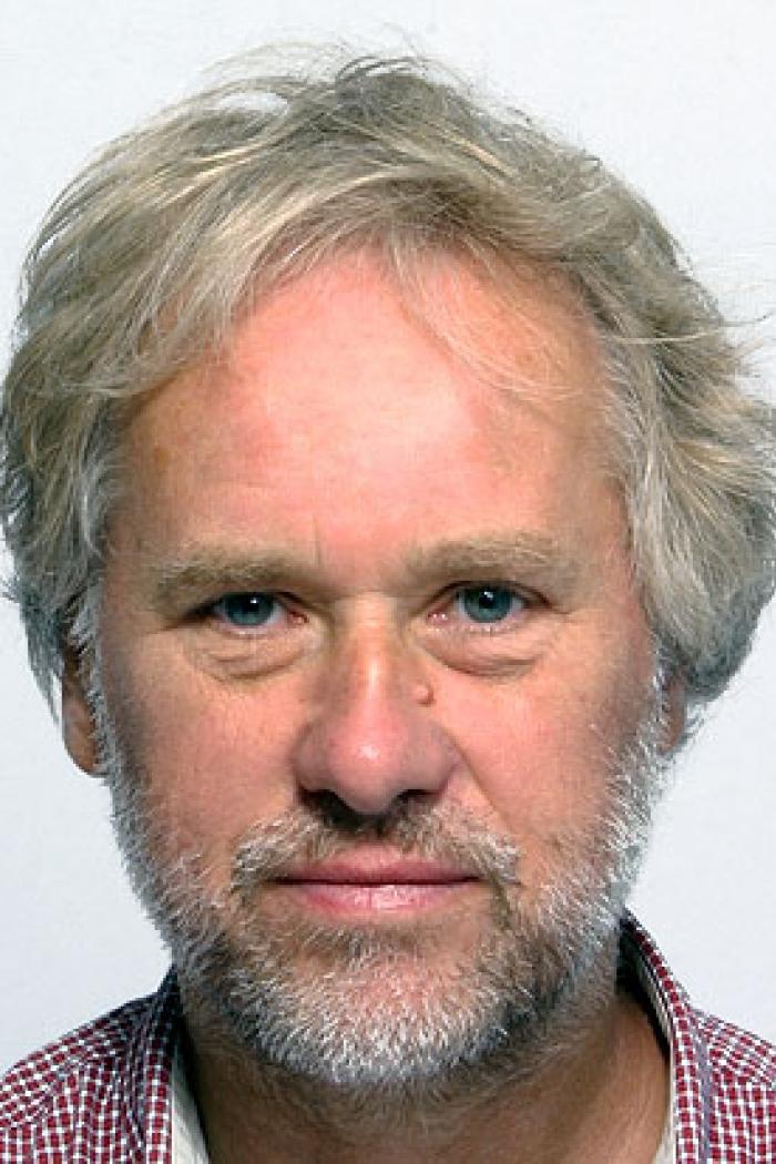 laboratorios del primer mundo, vacunas, OMG, Organismos Geneticamente Modificados, SARS Coronavirus 2, Covid 19, terrorismo biológico, geoestratégicos, doctrina del shock, SARS (Síndrome Respiratorio Agudo Grave), Coronavirus 2, Pirbright Institute, Coronavirus Group, Erica Bickerton, Sarah Keep, y Paul Britton. 