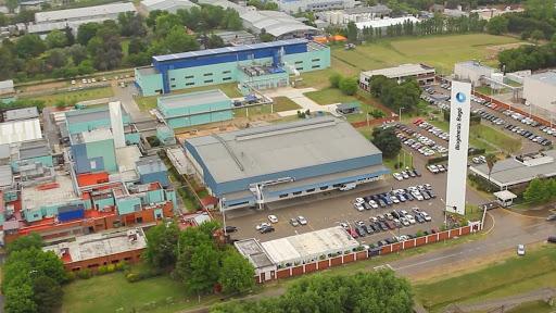 Hugo Sigman, Covid 19, Vacuna, Bill Gate, PCA Partido Comunista Argentino, Roberto Gold, Mundo Sano, Bug Pharma, Laboratorios, Farmaceutica, Alberto Fernandez, Menem, fiebre aftosa