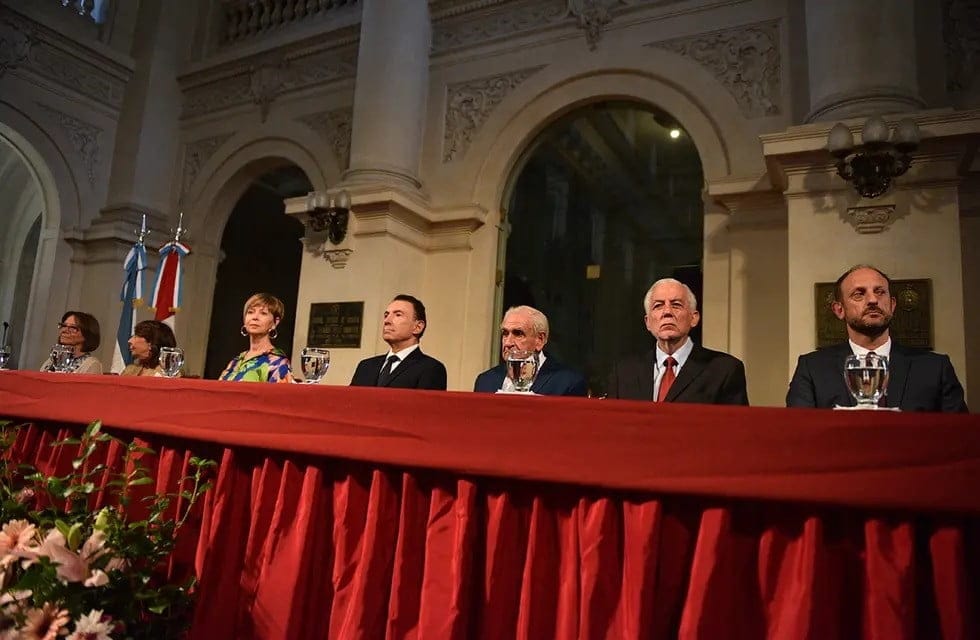 Cordobesismo, Unicato, regimen feudal, De la Sota, Schiaretti