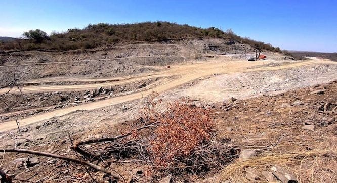 Cordobesismo faraónico revision geografica acueducto Rio Paraná Córdoba
