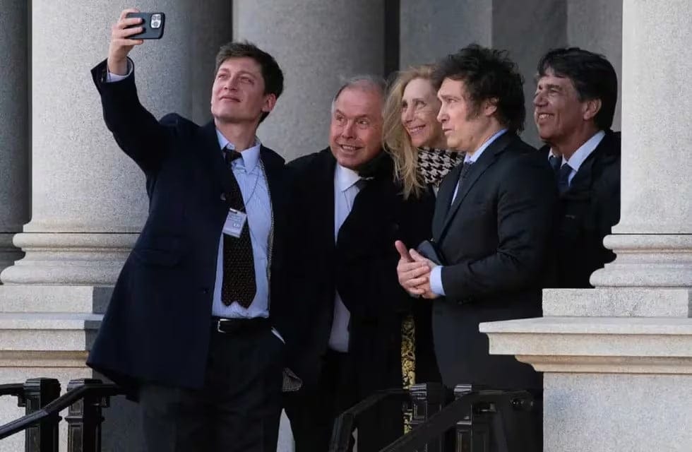 La enorme fortuna de los Milei con el curro de los subsidios al transporte por parte del Estado