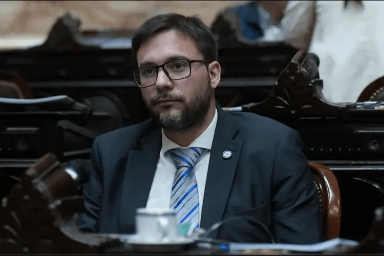 OSCAR AGOST CARREÑO