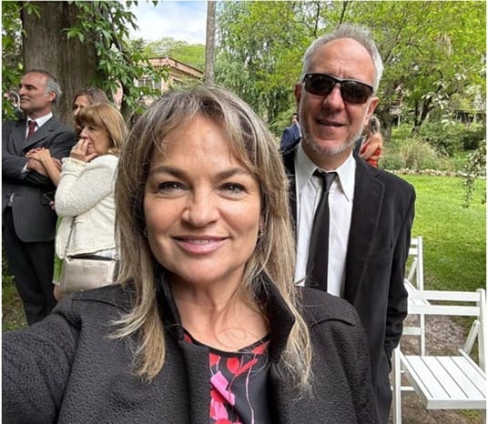 El alegre viaje a España de la decana de la FCC Parisi con su marido Barraco de los SRT, costeado por la UNC