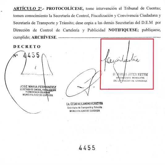Decreto N° 4455/14 firmado por Ramón Mestre